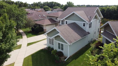 802 Pine Hill Dr, Verona, WI, 53593-9270 | Card Image
