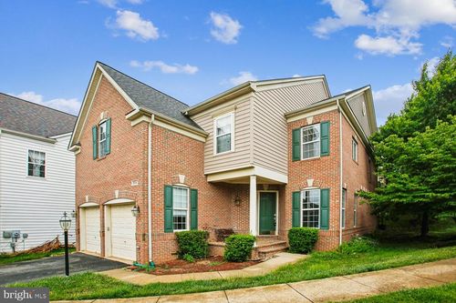 9063 Galvin Ln, LORTON, VA, 22079-2943 | Card Image