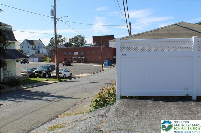 38 E Susquehanna St, House other with 4 bedrooms, 2 bathrooms and null parking in Allentown PA | Image 20