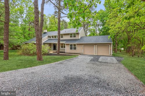 38 Woodstone Dr, VOORHEES, NJ, 08043-4746 | Card Image