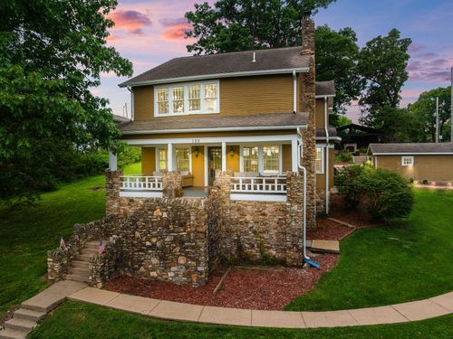 120 N 4th St, Branson, MO, 65616 | Card Image