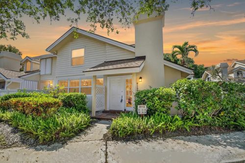 12b-8112 Northboro Ct, West Palm Beach, FL, 33406-8461 | Card Image