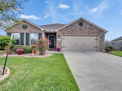 3502 Conquest Cir, Texas City, TX, 77591-1538 | Card Image