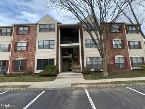 34 Feiler Ct, LAWRENCEVILLE, NJ, 08648-2619 | Card Image