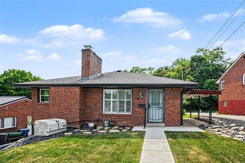 116 Dogwood Dr, Penn Hills, PA, 15235-3810 | Card Image