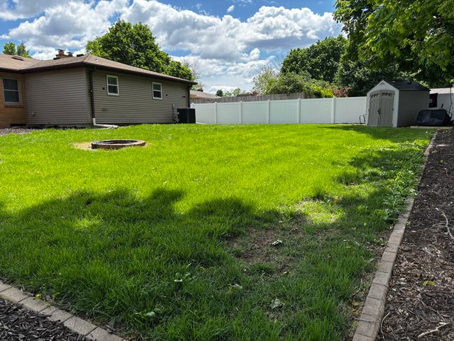 219 Twin Oaks Ct, House other with 3 bedrooms, 2 bathrooms and 1 parking in East Peoria IL | Image 28