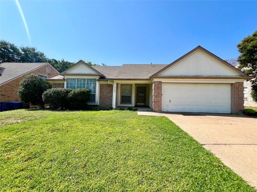 8202 Weatherly Dr, Rowlett, TX, 75089-2588 | Card Image