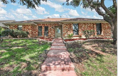 2109 Marin, Carrollton, TX, 75006-2831 | Card Image
