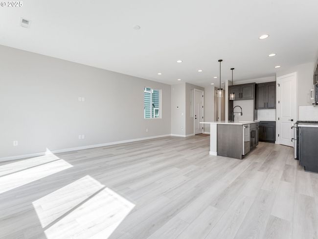917 Nw 178 Th Way, House other with 3 bedrooms, 3 bathrooms and 2 parking in Ridgefield WA | Image 14