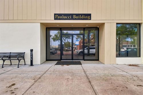 201 W 1st St, SANFORD, FL, 32771-1203 | Card Image