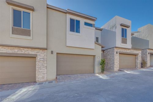 11935 Glide Reflection Ave, Las Vegas, NV, 89138-6492 | Card Image