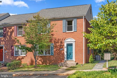9329 Bentridge Ave, POTOMAC, MD, 20854-2859 | Card Image