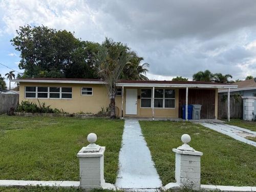 1130 Ne 4th St, Pompano Beach, FL, 33060-6420 | Card Image