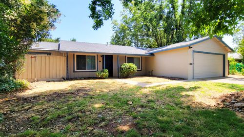 8919 Salmon Falls Dr, Sacramento, CA, 95826-1958 | Card Image