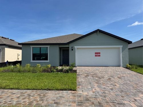 1173 Caloosa Creek Dr, Fort Denaud, FL, 33935-8511 | Card Image