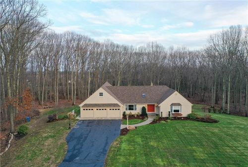 244 Beechwood Dr, Cranston, RI, 02921-3309 | Card Image