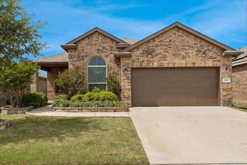 1021 Brownford Dr, Burleson, TX, 76028-6879 | Card Image