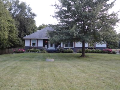 485 E Southmor Road, House other with 3 bedrooms, 3 bathrooms and 6 parking in Morris IL | Image 2