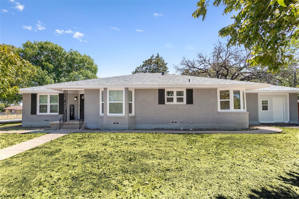 19th St, Clifton, TX 76634