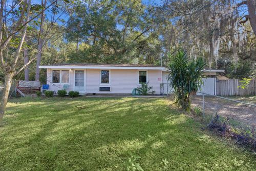 11885 Se 99th Ter, BELLEVIEW, FL, 34420-3676 | Card Image