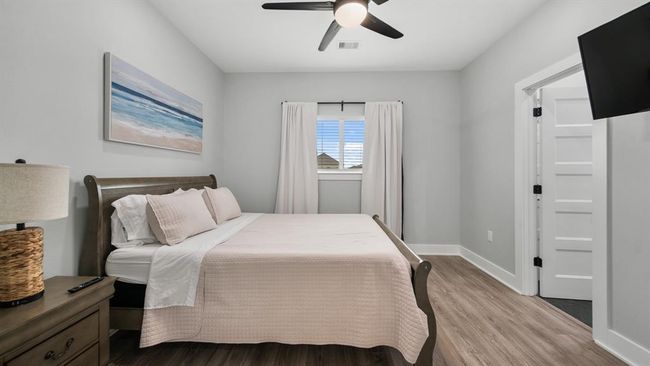 991 Seadrift Dr, House other with 4 bedrooms, 3 bathrooms and 4 parking in Port Bolivar TX | Image 18