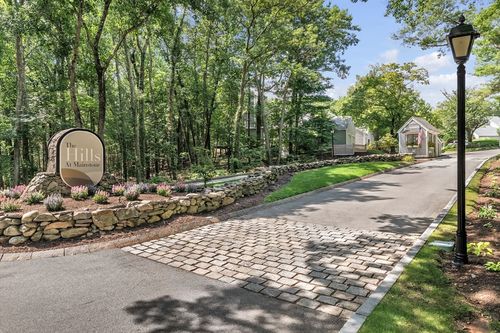 91-91 Hillside Dr, Wayland, MA, 01778-3826 | Card Image