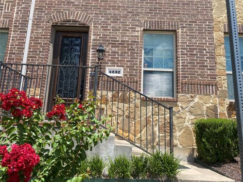 4232 Charles Rd, Carrollton, TX, 75010-4271 | Card Image