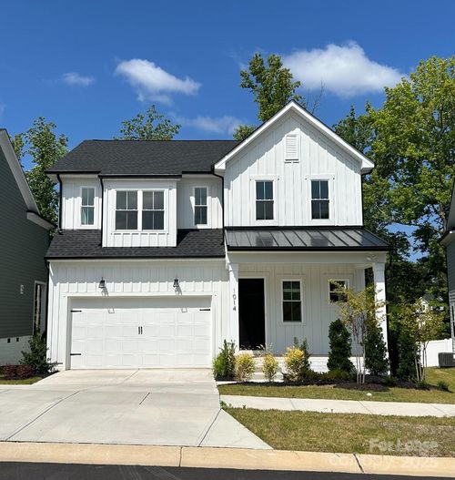 1014 Parkes St, Matthews, NC, 28105-5970 | Card Image