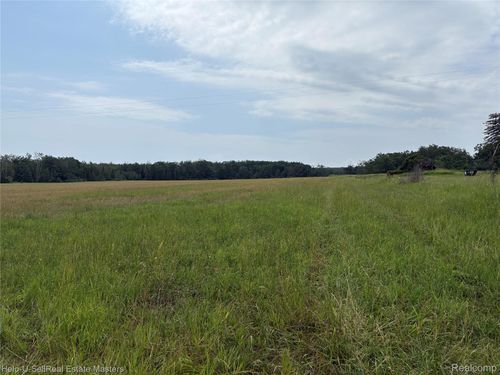 9999 Hubert Rd, Hubbard Lake, MI, 49747 | Card Image