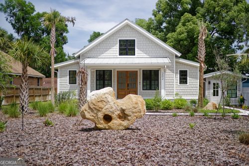 202 Bartlett St, Saint Marys, GA, 31558-8325 | Card Image