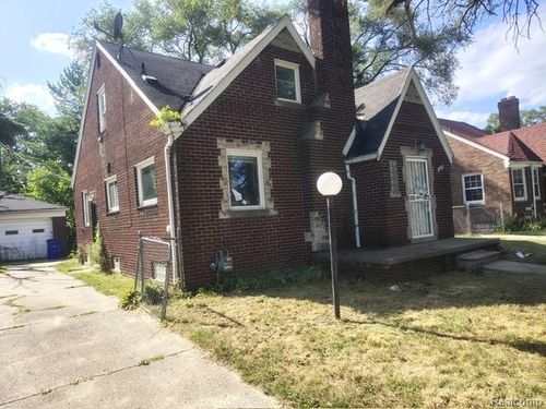 19399 Revere St, Detroit, MI, 48234-1709 | Card Image
