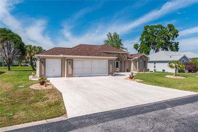 5205 Nw 21 St Loop, House other with 3 bedrooms, 2 bathrooms and null parking in Ocala FL | Image 3