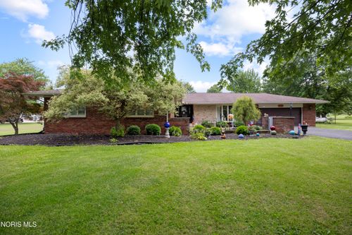 1361 N Tettau Road, Port Clinton, OH, 43452 | Card Image