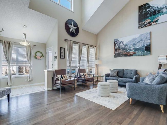 196 Cranford Crescent Se, House other with 3 bedrooms, 3 bathrooms and 2 parking in Calgary AB | Image 5