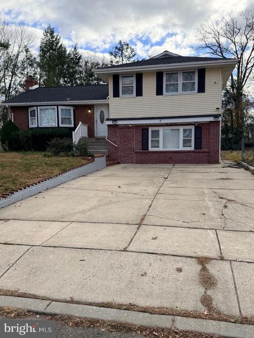 617 Helena Ave, CHERRY HILL, NJ, 08002-2946 | Card Image