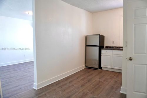 apt-324-501 Sw 6th Ct, Miami, FL, 33130-2653 | Card Image