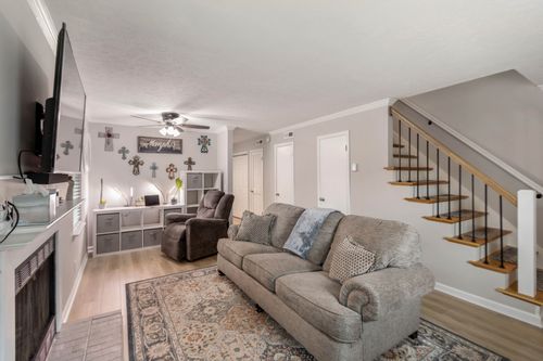 apt-e-290 Donna Dr, Hendersonville, TN, 37075-4176 | Card Image