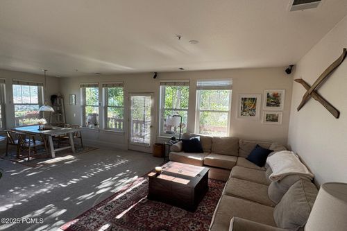 apt-s24-8041 Gambel Dr, Park City, UT, 84098-4691 | Card Image