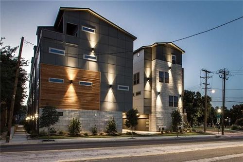 105-3170 Carmel St, Dallas, TX, 75204-6124 | Card Image