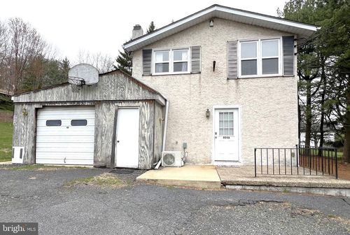 804 N 7th St, PERKASIE, PA, 18944-1512 | Card Image