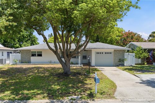 2190 Scotland Dr, CLEARWATER, FL, 33763-1340 | Card Image
