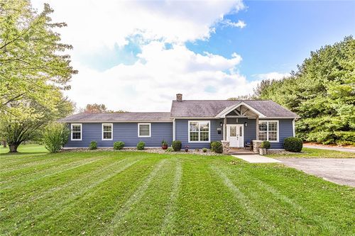 2149 Kingview Rd, Scottdale, PA, 15683-2411 | Card Image