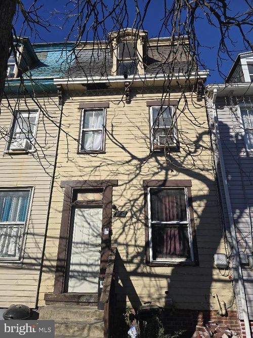 118 S 14th St, HARRISBURG, PA, 17104-1103 | Card Image