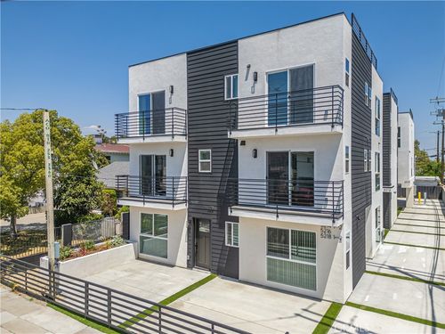 5218 Auckland Ave, North Hollywood, CA, 91601-3501 | Card Image