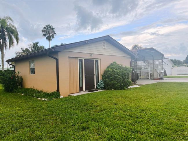 BHR - 1095 Chobee Loop, House other with 3 bedrooms, 2 bathrooms and null parking in OKEECHOBEE FL | Image 14