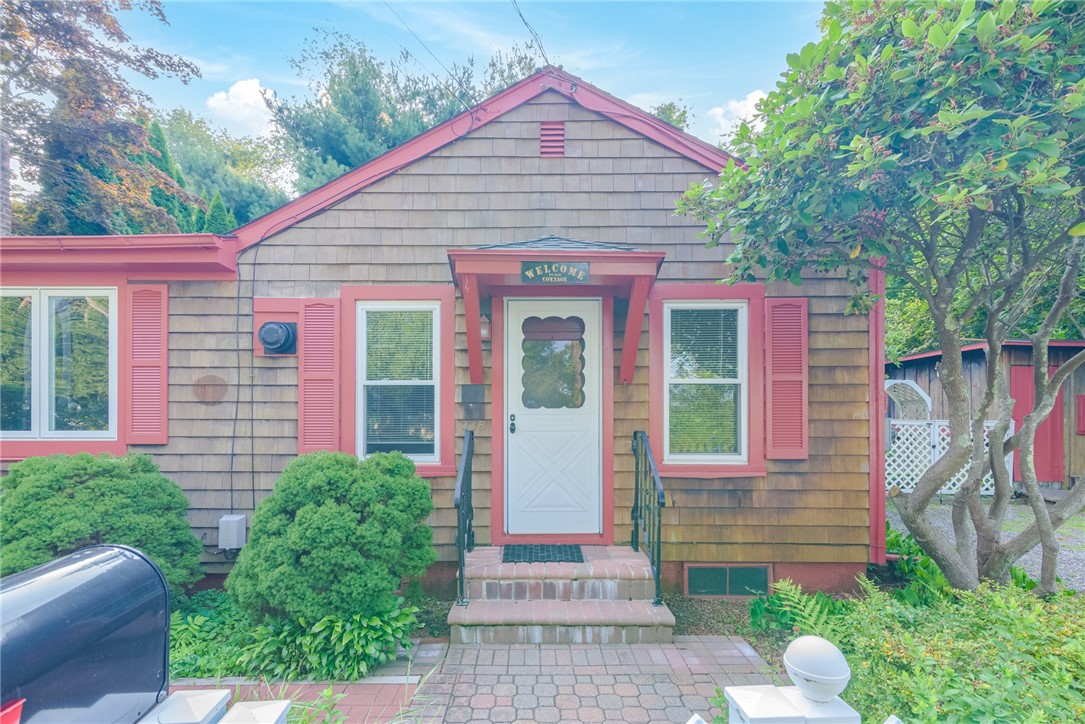 Middlebridge Rd, Wakefield, RI 02879