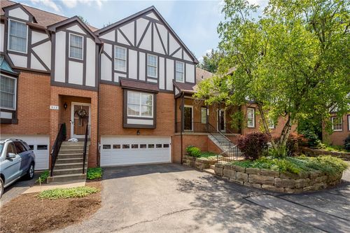 313 Kingsberry Cir, Pittsburgh, PA, 15234-1000 | Card Image