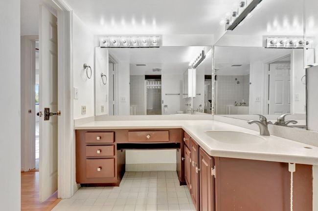 202 - 800 Jeffery 202 Street, Condo with 3 bedrooms, 2 bathrooms and null parking in Boca Raton FL | Image 24