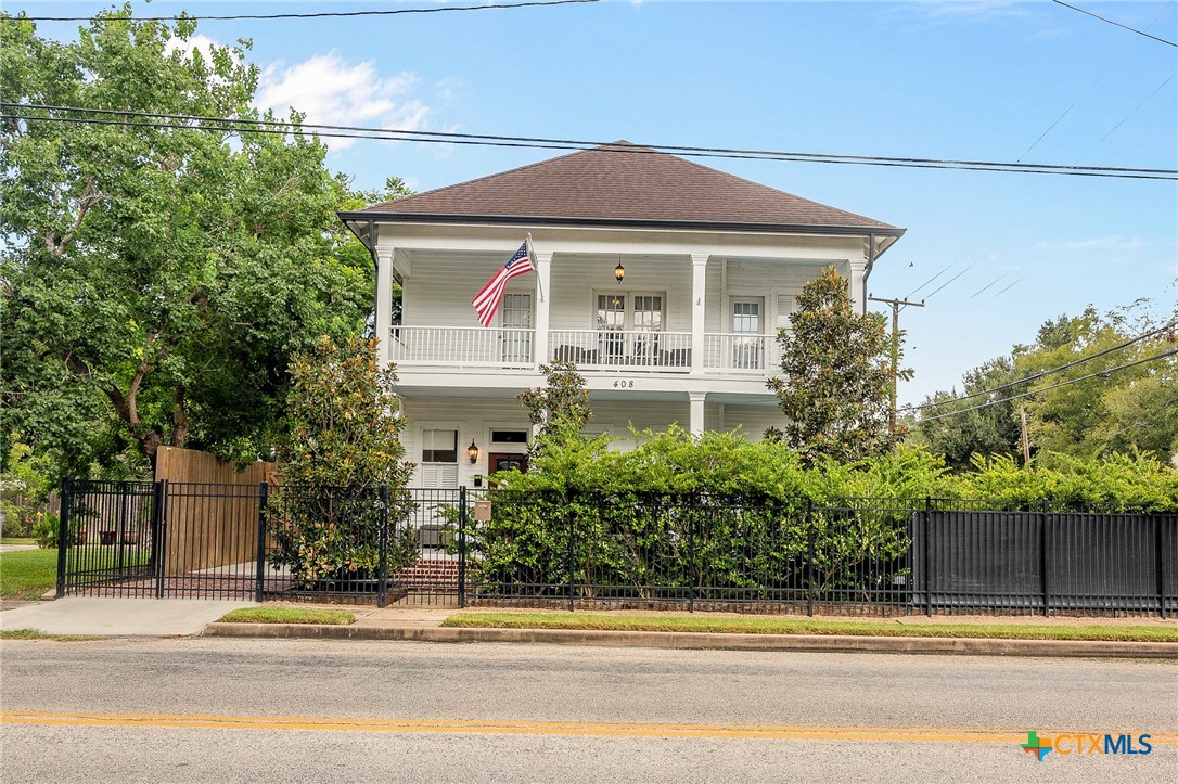 Goodwin Ave, Victoria, TX 77901