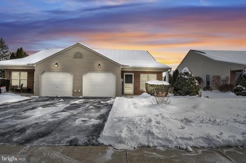 433 Mill Race Rd, Carlisle, PA, 17013-2533 | Card Image